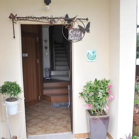 Casa Giuli * מנרבה דל גארדה