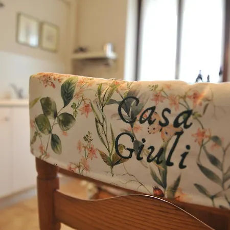 Casa Giuli * מנרבה דל גארדה