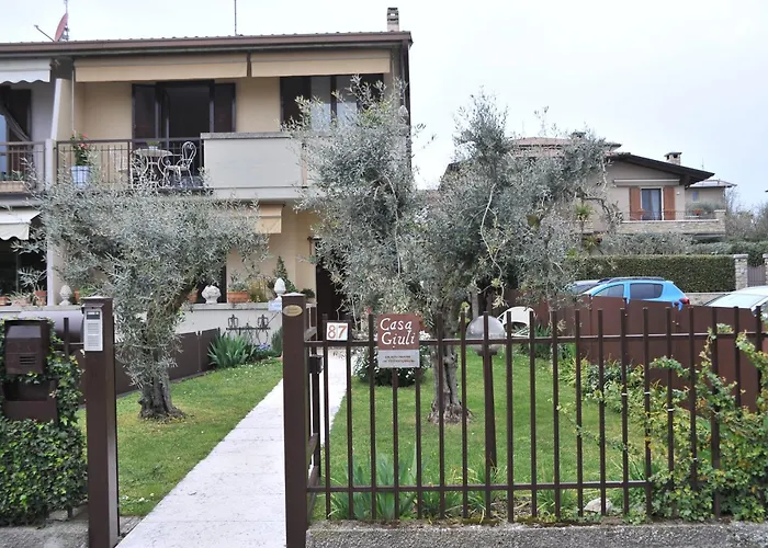 Casa Giuli بيت ضيافة مانربا ديل جاردا